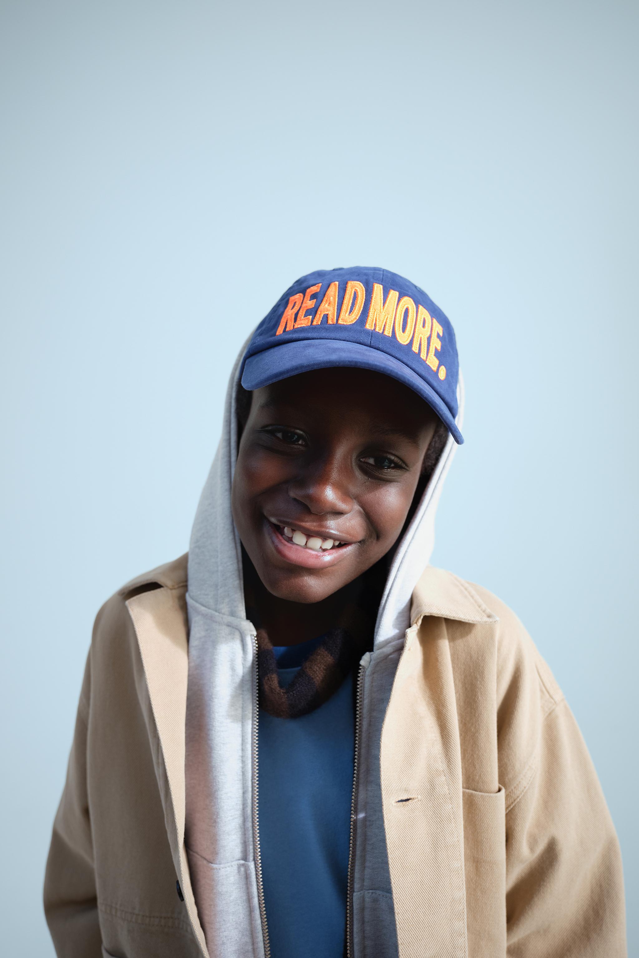 CASQUETTE INSCRIPTION PIÈCE BRODÉE 0FR. PARIS X ZARA